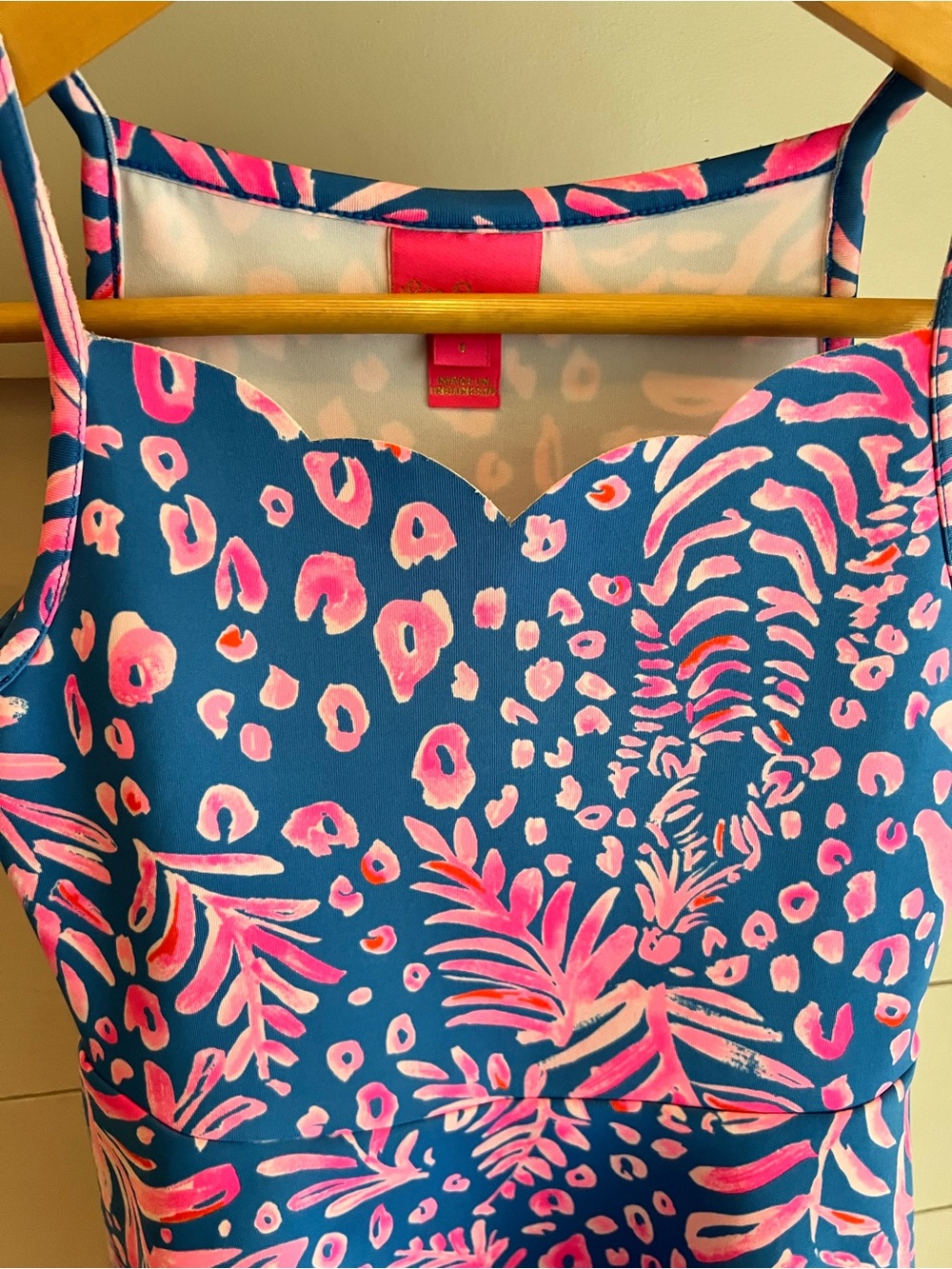 Lilly Pulitzer Girls Breelyn Blue and Pink Twirl Scallop top Dress Size 8 - Picture 9 of 10